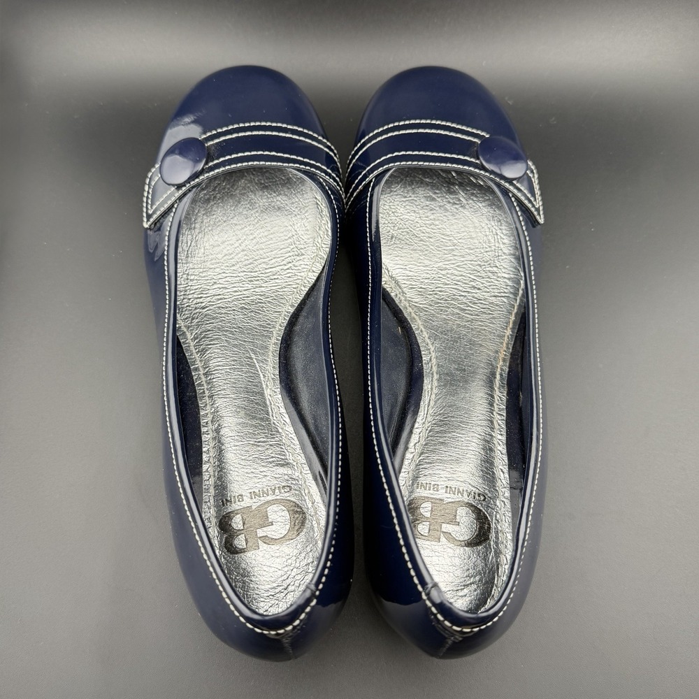 Gianni Bini Women's Navy Blue 8M Patent Leather Wedge Heels Button Detail New - Picture 3 of 7